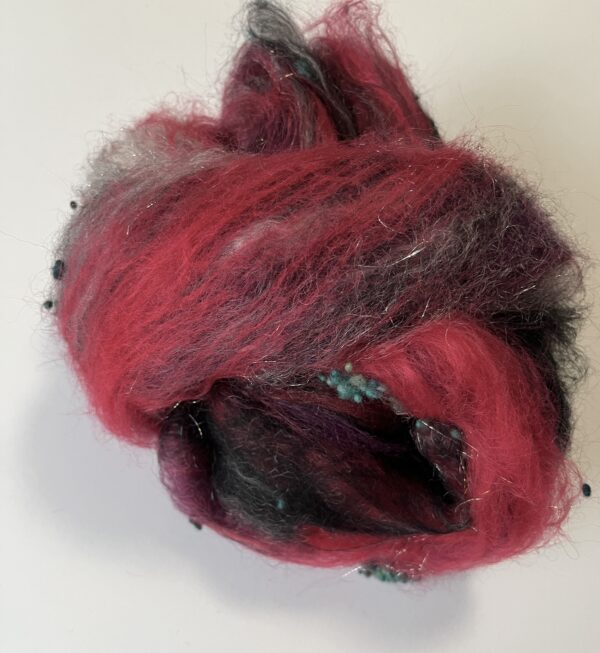 Art Batt - Black and Red : Merino, kid mohair, angelina, neps - Image 4