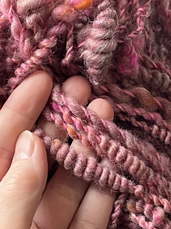 Art YARN Pink Blush : Gotland Top, Corriedale, Merino, Bamboo, Wensleydale - Image 2